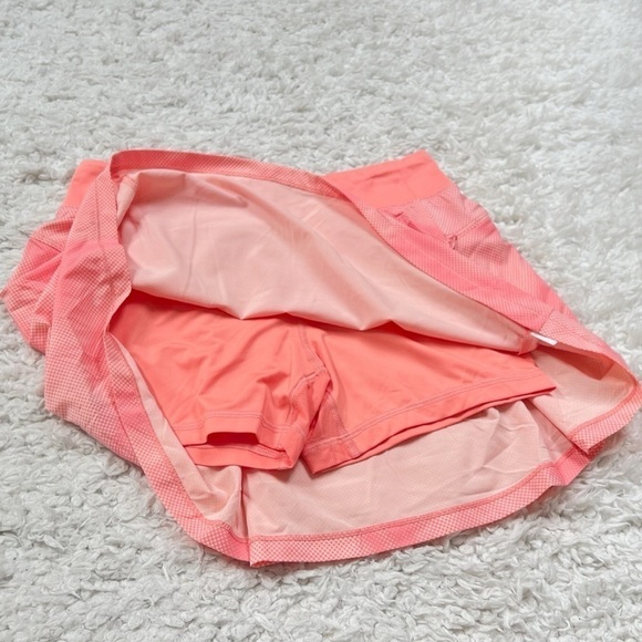 NWT All In Motion Gradient Dot Girls Skort Coral Pink Orange White XL 14/16 - Picture 2 of 5